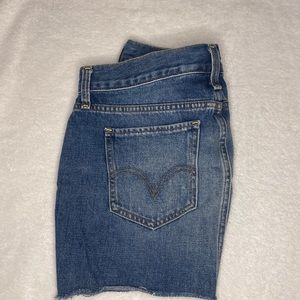 Levi’s denim skirt